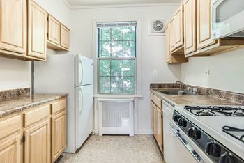 Apartment Kitchen at Park Crest Apartments, Washington, District of Columbia